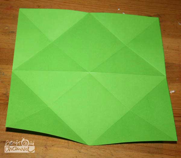 Tutorial Origami Albero Di Natale.Albero Di Natale Origami Tutorial