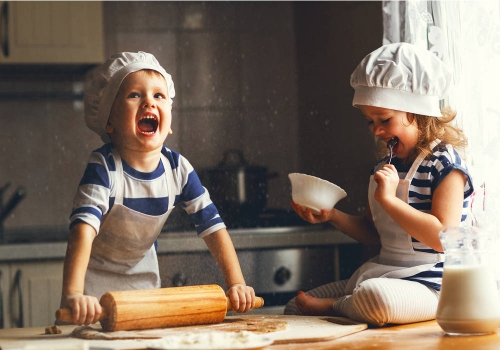 Bambini In Cucina Cucinare Insieme Per Sperimentare Amore E Allegria
