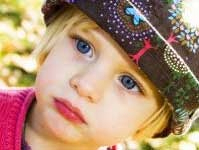 Bambina imbronciata