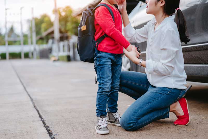 Scarpe scuola materna: tutti i nuovi modelli con il velcro | SissiWorld