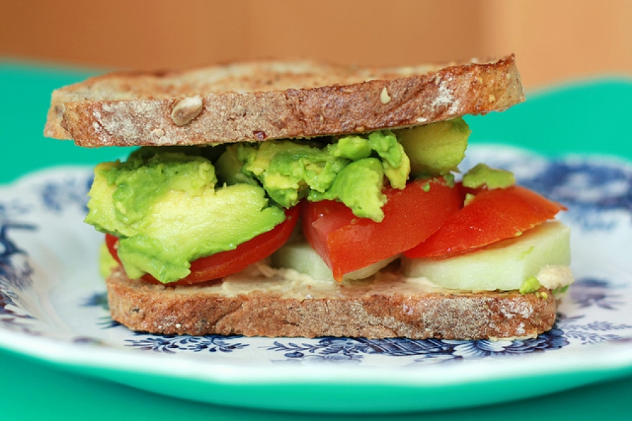 Veg sandwich with avocado