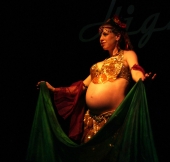 Elisa Gamal two weeks before the baby came