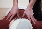 Dallo shiatsu un aiuto per il concepimento