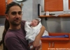 Papà e bimbo subito dopo la nascita