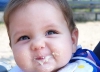 Bambino che mangia